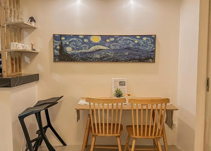 Cozy In Mandaluyong With Balcony, Pool &netflix Apartment Manila