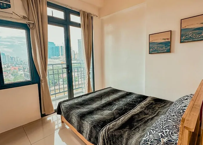 Apartment Cozy In Mandaluyong With Balcony, Pool &netflix Manila